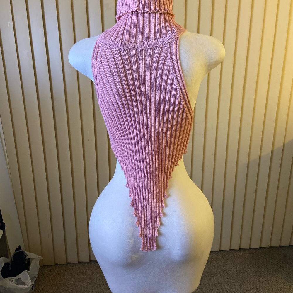Mauve Ribbed Halter Top - Picture 4 of 4